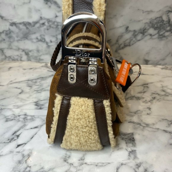 DIOR 05 Vintage Shearling East West Flight Bag - Picture 7 of 12